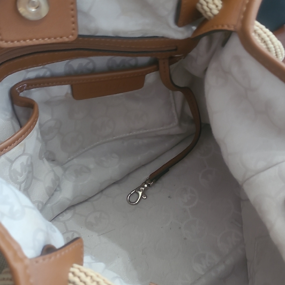 Michael Kors Tan and Brown Shoulder Bag - Picture 3 of 3